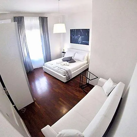 Bed & Breakfast Mythos 3*