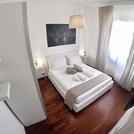 Mythos Bed & Breakfast 3*