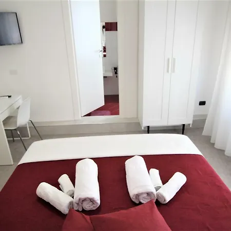 Mythos Bed & Breakfast 3*